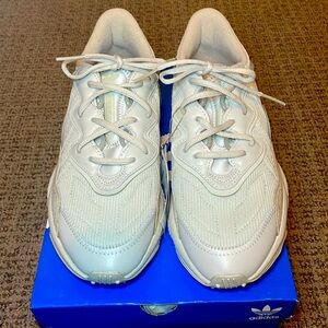 Adidas Ozweego sneakers